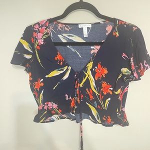 Leith Navy Blue Floral Crop Top
